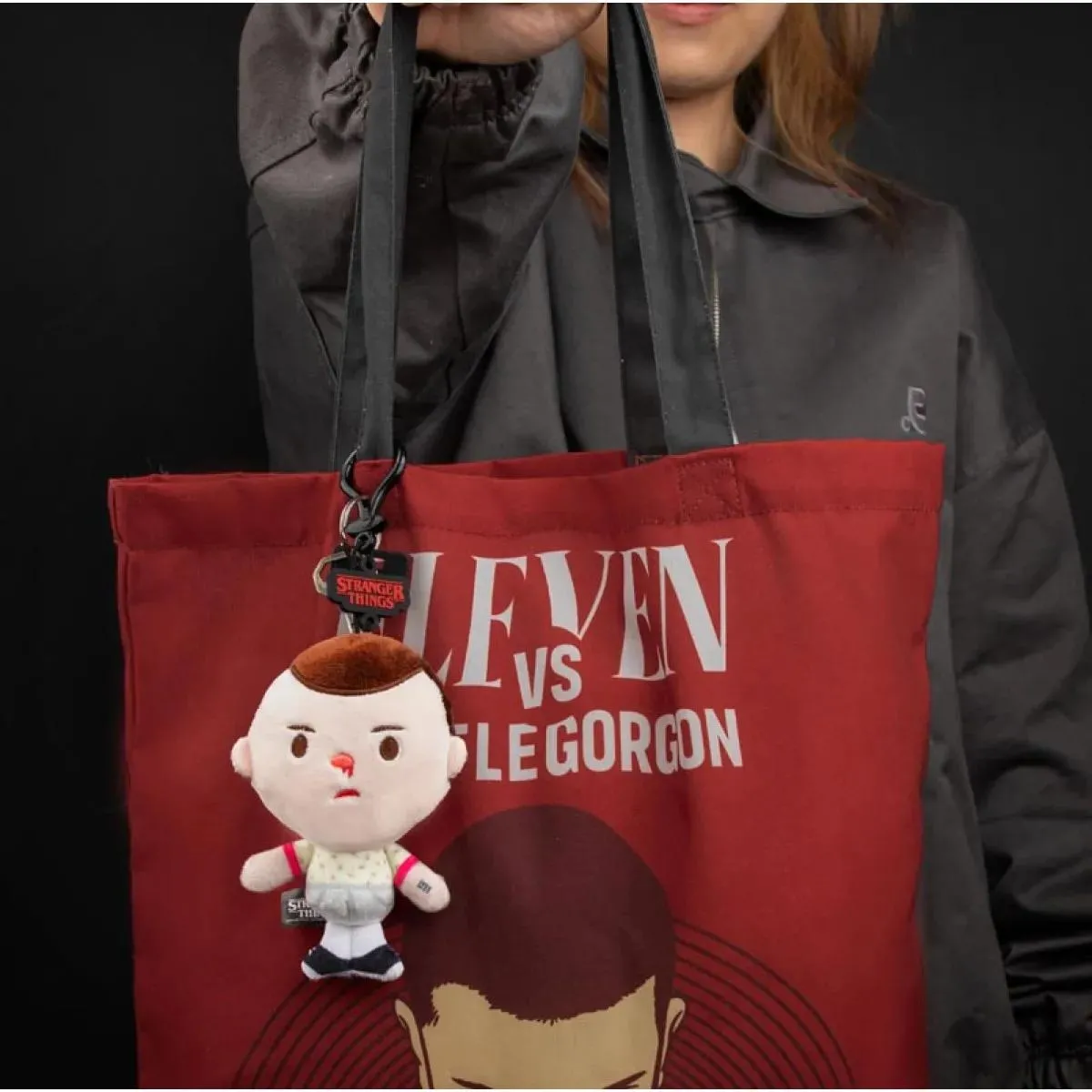 STRANGER THINGS plišani privezak ELEVEN 