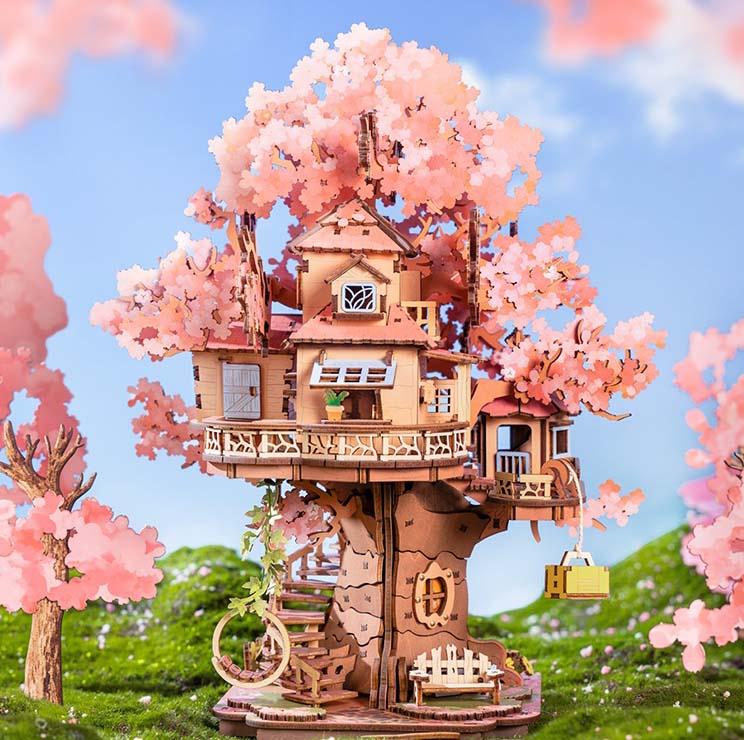 3D puzzle KUĆICA NA DRVETU TREŠNJE 